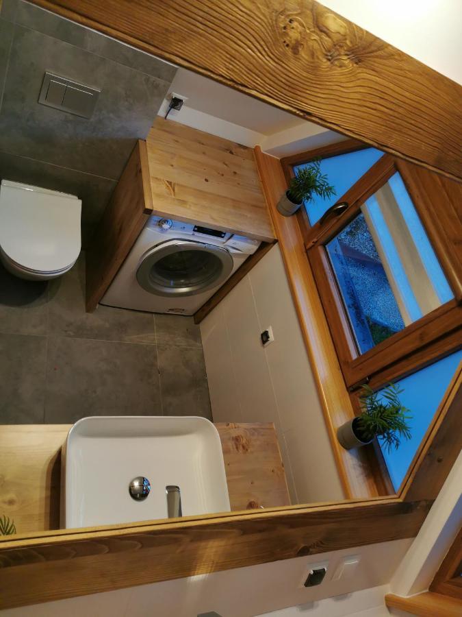 Domek & Apartament Na Ogrodzie スヘ エクステリア 写真